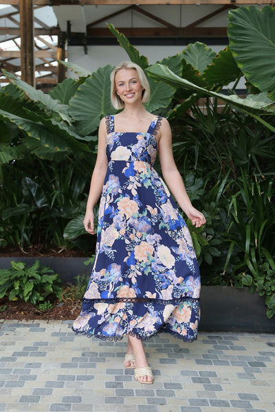 Lauren Maxi